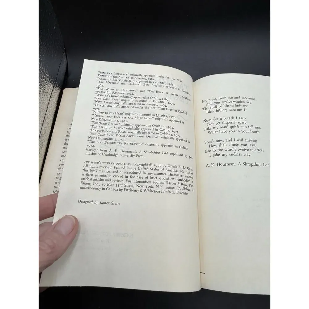 The Wind's Twelve Quarters - Ursula K Le Guin 1975 Vintage Book Club Ed. HCDJ